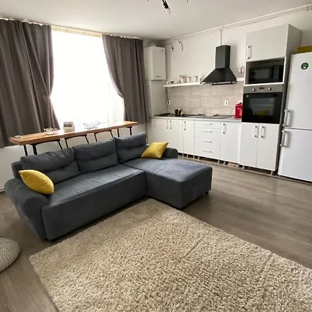 Cosy, Modern With Self Check-in Клуж-Напока