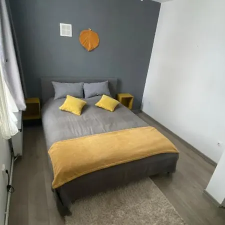 Cosy, Modern With Self Check-in Апартаменти *